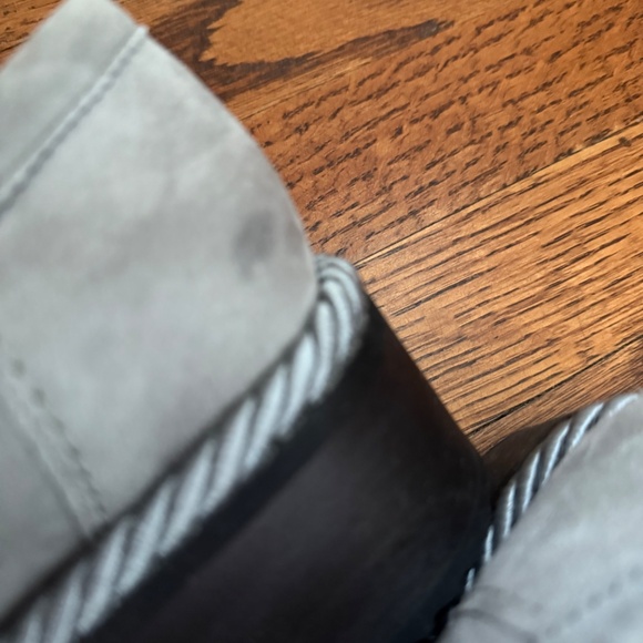 Robert Clergerie Ladies Suede tassel Platform Loafers Size 38.5 - Picture 9 of 9